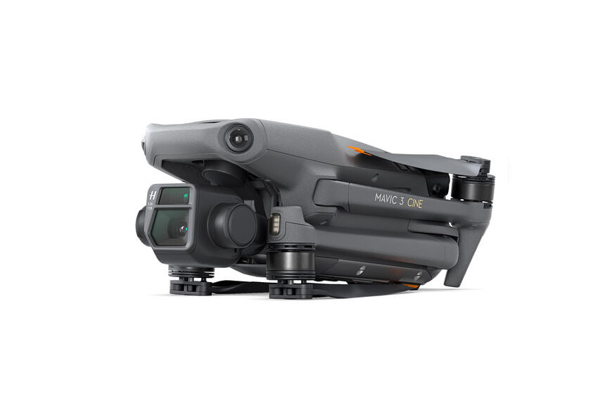 Квадрокоптер DJI Mavic 3 Cine Premium Combo
